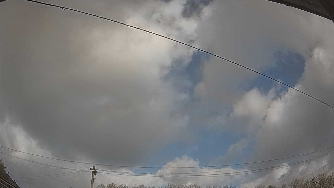20261025_130350_cam2.jpg