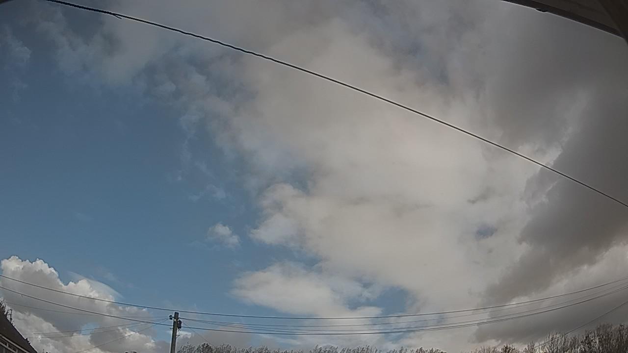 20261027_120048_cam2.jpg