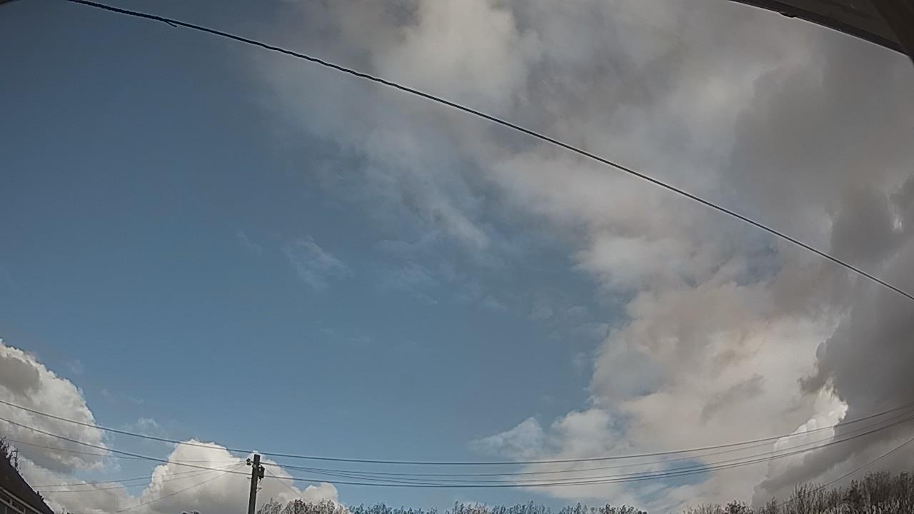 20261027_120309_cam2.jpg
