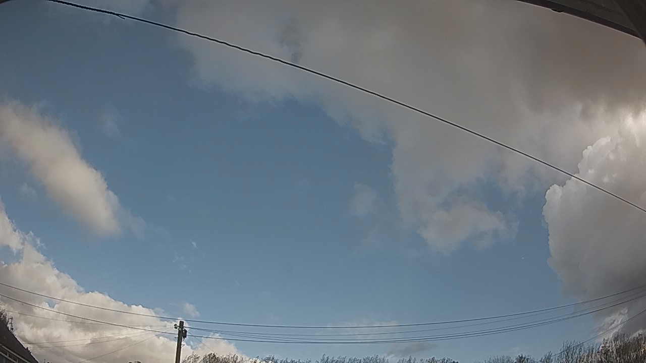 20261027_121049_cam2.jpg