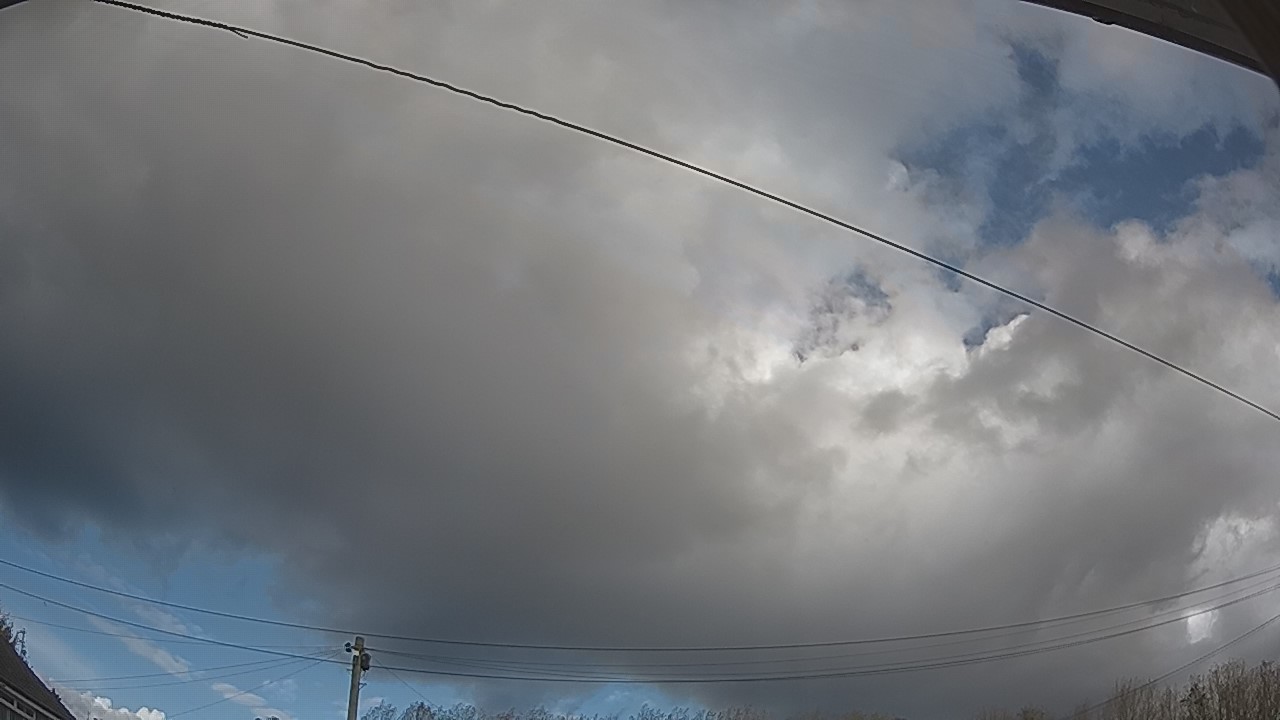 20261027_133940_cam2.jpg