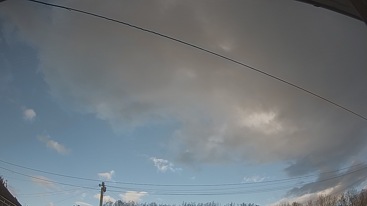 20261027_143216_cam2.jpg