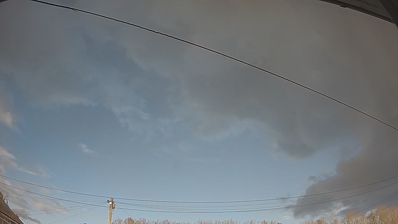 20261027_143733_cam2.jpg